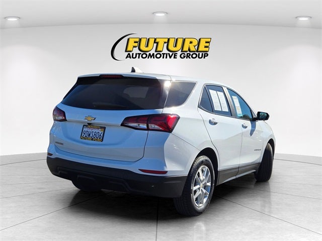 2022 Chevrolet Equinox LS FWD