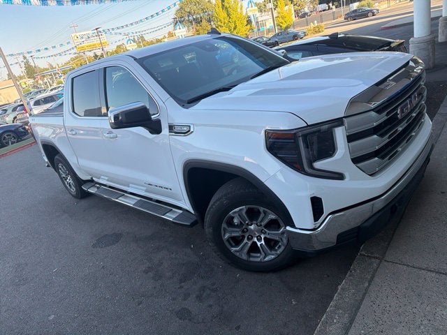 2024 GMC Sierra 1500 SLE