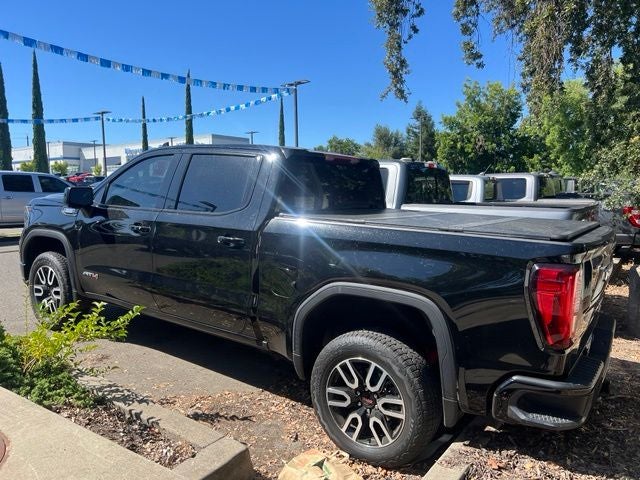 2023 GMC Sierra 1500 AT4 Crew Cab 4WD