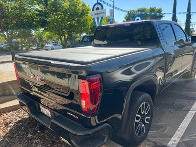 2023 GMC Sierra 1500 AT4 Crew Cab 4WD