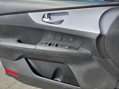 2023 Kia Forte LXS Sedan
