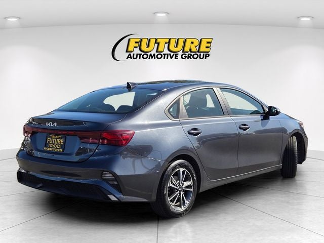 2023 Kia Forte LXS Sedan