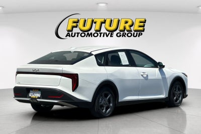 2025 Kia K4 LXS