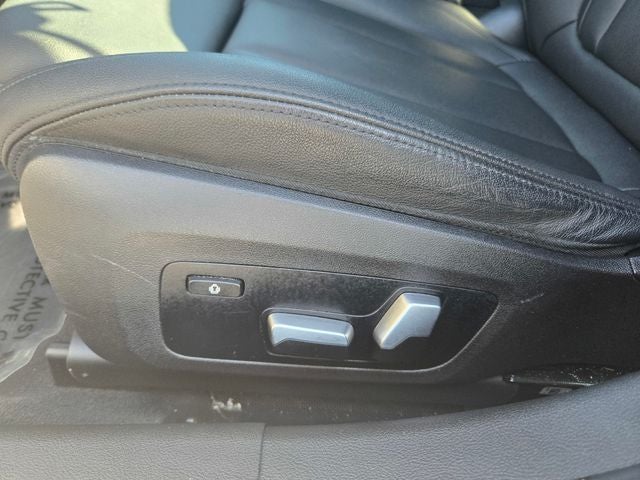 2021 BMW 3 Series 330i xDrive Sedan Only 36K Miles w/Drivers Assist & Nav