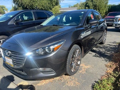 2018 Mazda Mazda3 Touring Hatchback w/Moonroof & Bose