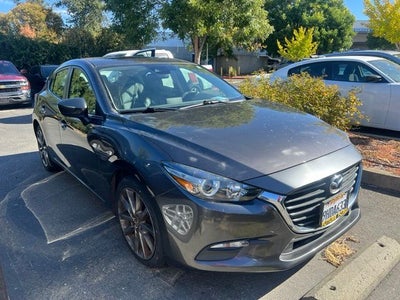 2018 Mazda Mazda3 Touring Hatchback w/Moonroof & Bose