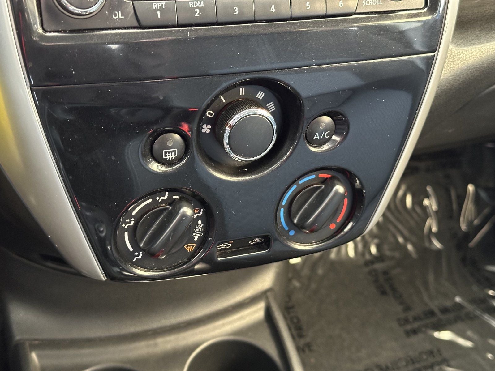 2016 Nissan Versa Note SV