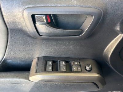 2020 Toyota Tacoma SR5 V6