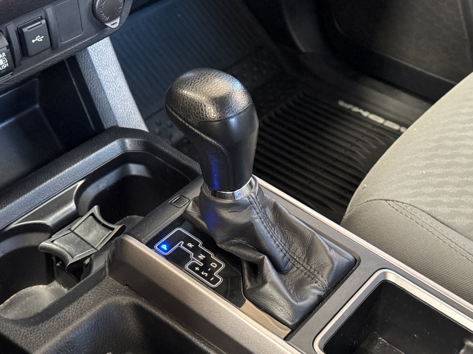 2020 Toyota Tacoma SR5 V6