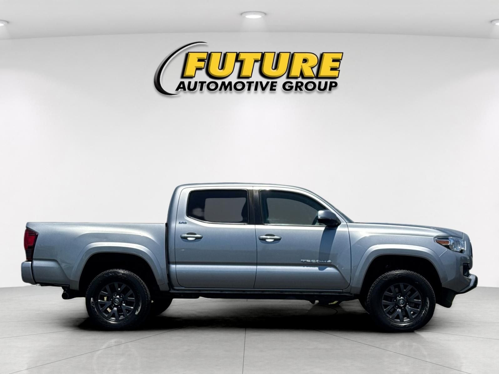 2020 Toyota Tacoma SR5 V6