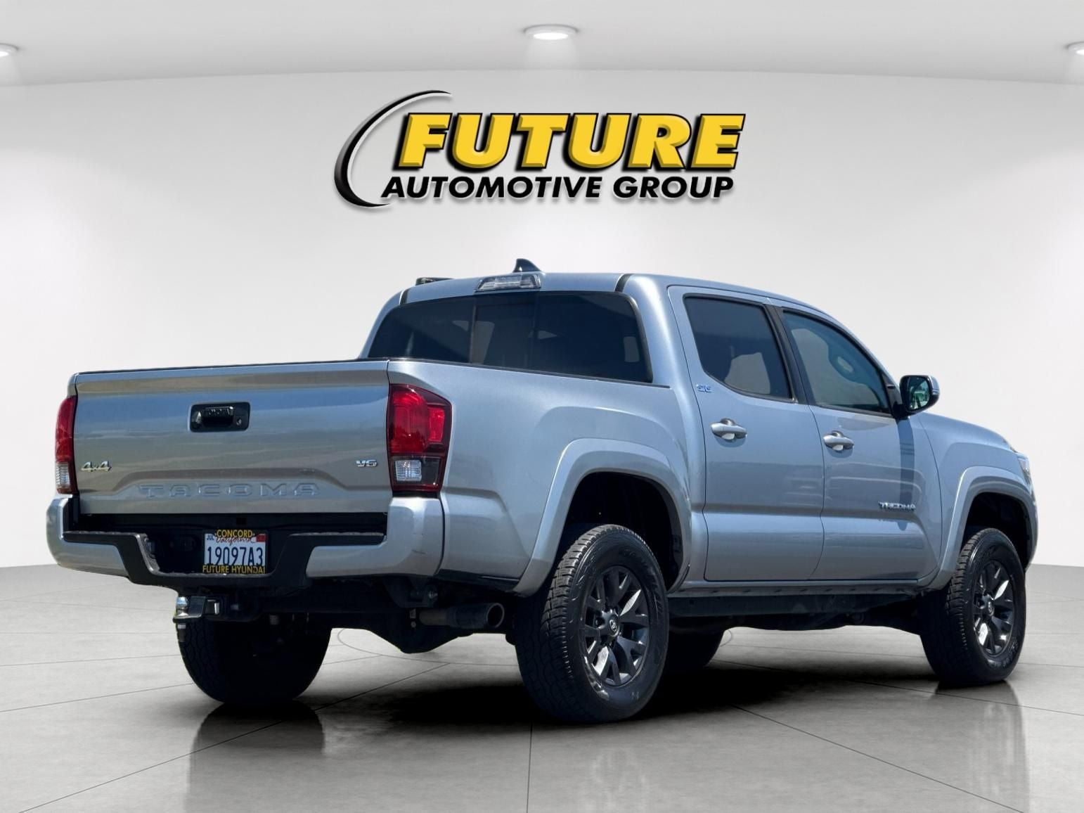2020 Toyota Tacoma SR5 V6