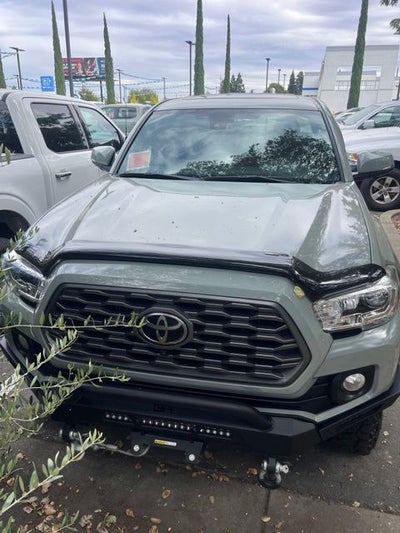 2023 Toyota Tacoma TRD Off-Road V6 DCAB 4WD Lifted w/Winch & Upgraded Wheels