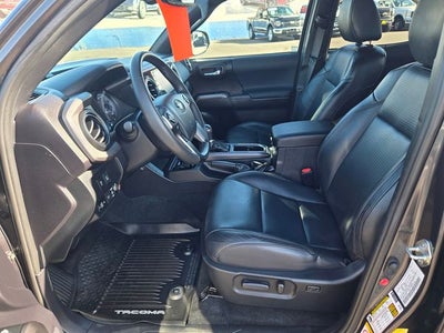 2020 Toyota Tacoma TRD Off-Road V6 DCAB 4WD w/Tech & TRD Premium Package