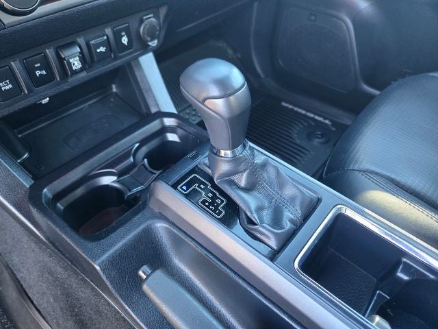 2020 Toyota Tacoma TRD Off-Road V6 DCAB 4WD w/Tech & TRD Premium Package