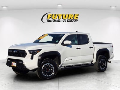 2024 Toyota Tacoma TRD Off-Road 4WD W/ Multimedia Upgrade