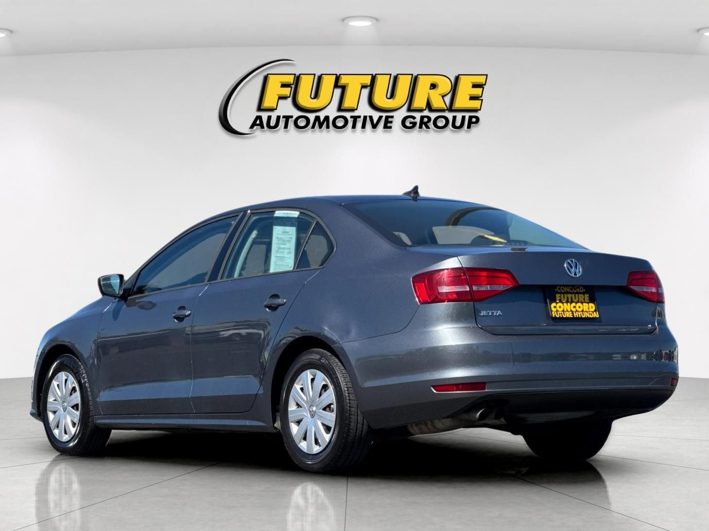 2015 Volkswagen Jetta 2.0L S w/Technology