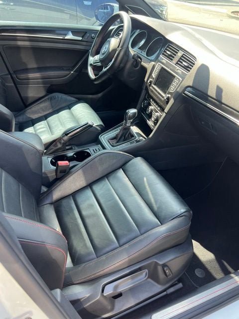 2016 Volkswagen Golf GTI Autobahn w/Performance Package