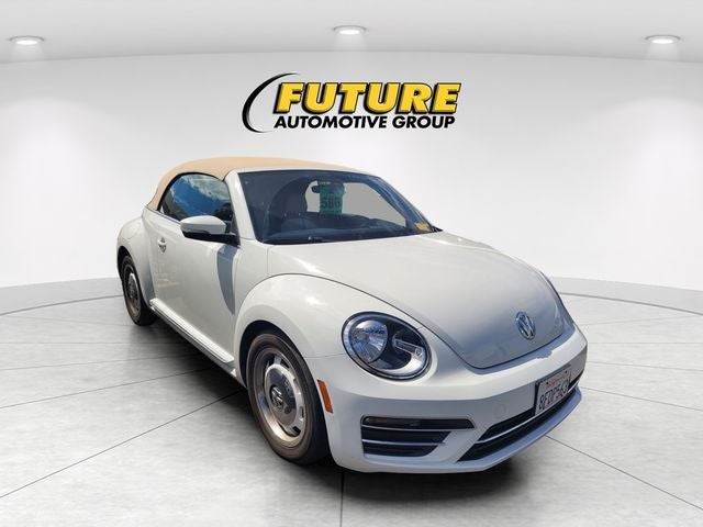 2018 Volkswagen Beetle 2.0T Coast
