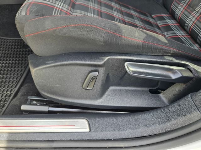 2021 Volkswagen Golf GTI 2.0T S Hatchback