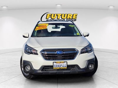 2018 Subaru Outback 3.6R Touring AWD W/ Navigation