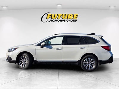 2018 Subaru Outback 3.6R Touring AWD W/ Navigation
