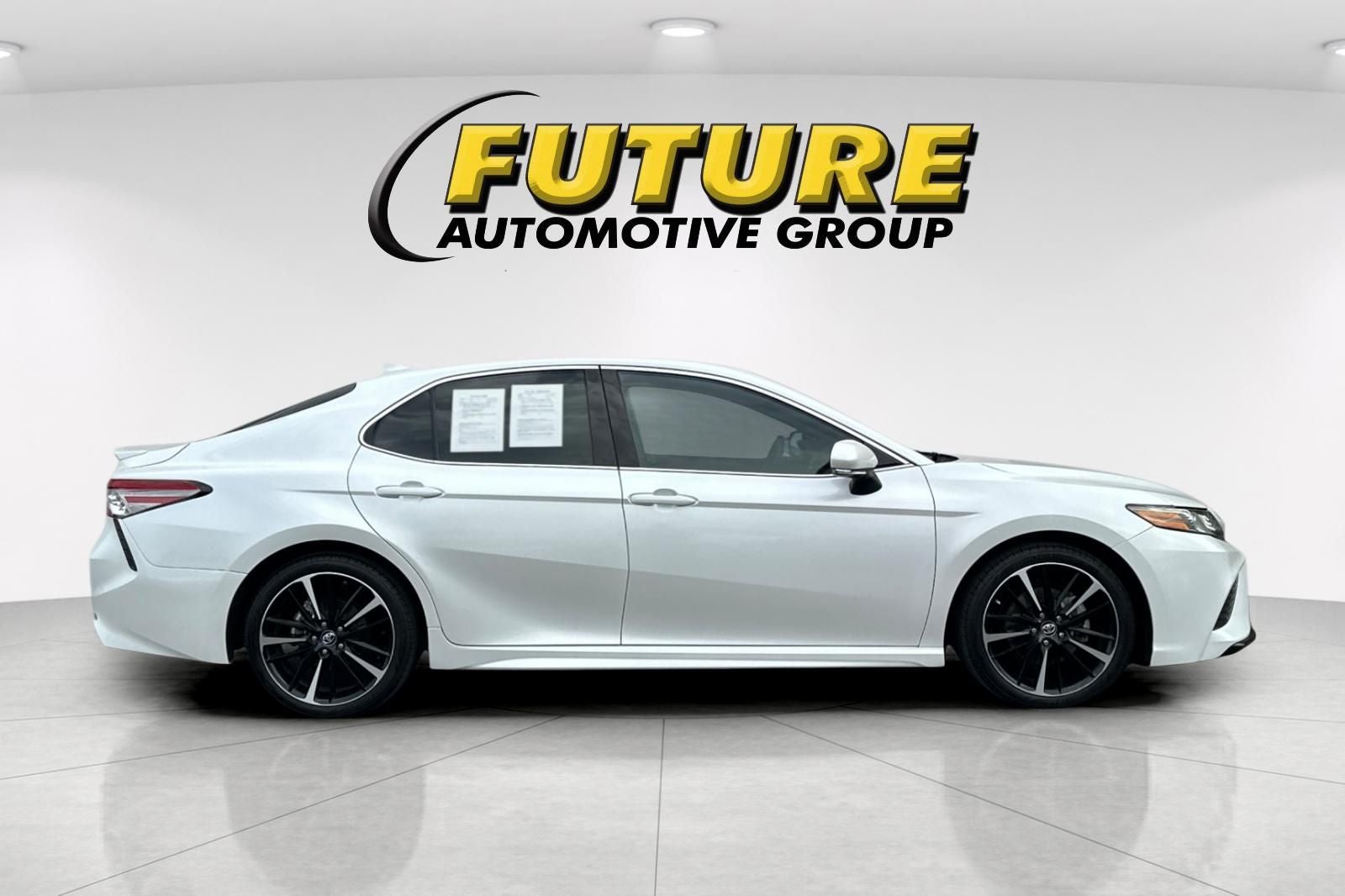 2019 Toyota Camry XSE