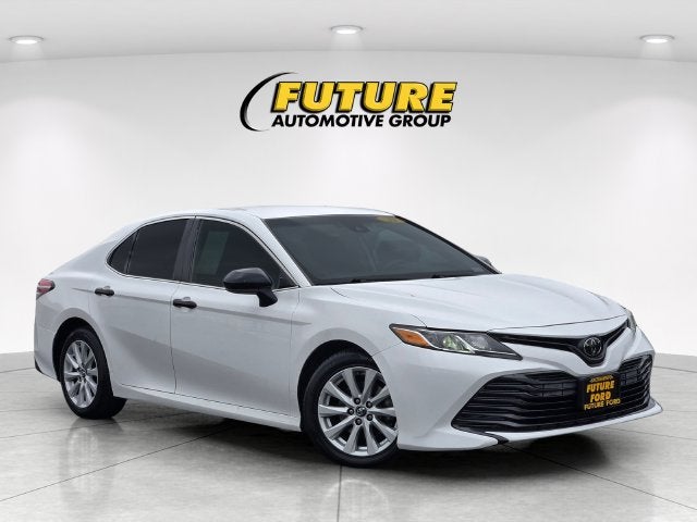2020 Toyota Camry LE Sedan