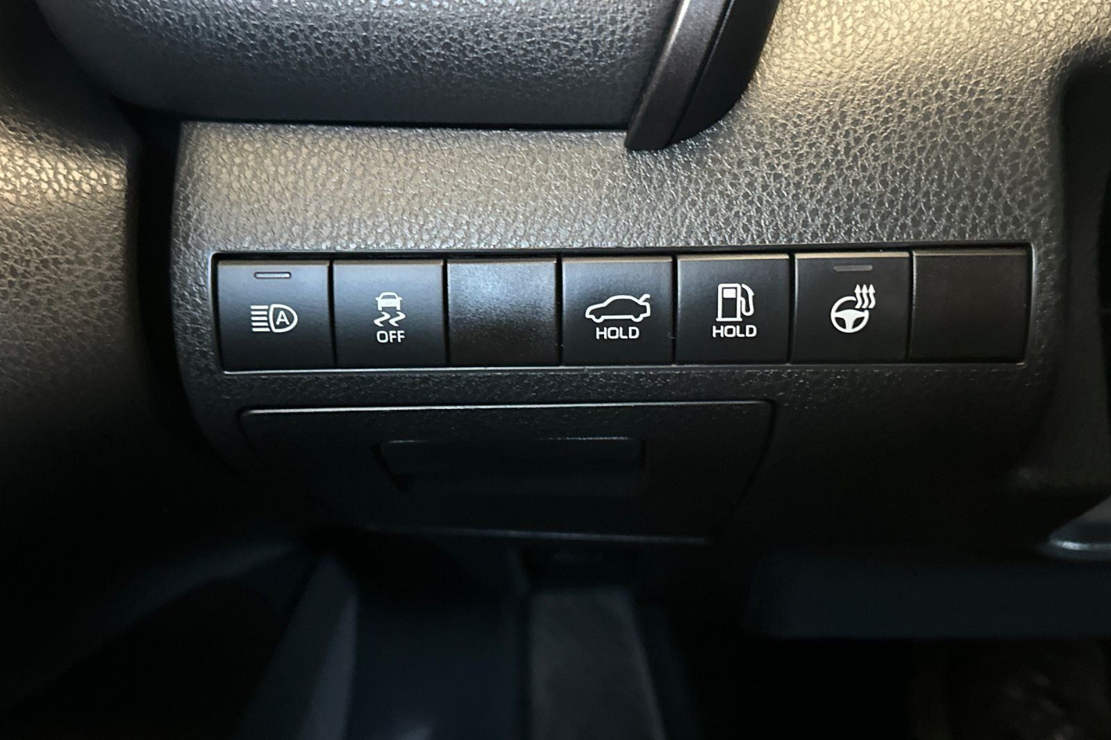 2021 Toyota Camry Hybrid LE