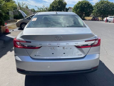 2025 Toyota Camry LE Hybrid