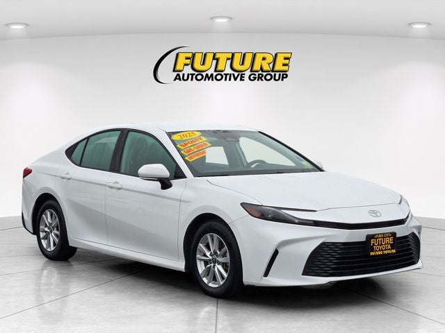 2025 Toyota Camry LE Sedan