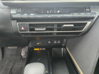 2025 Toyota Camry LE Sedan