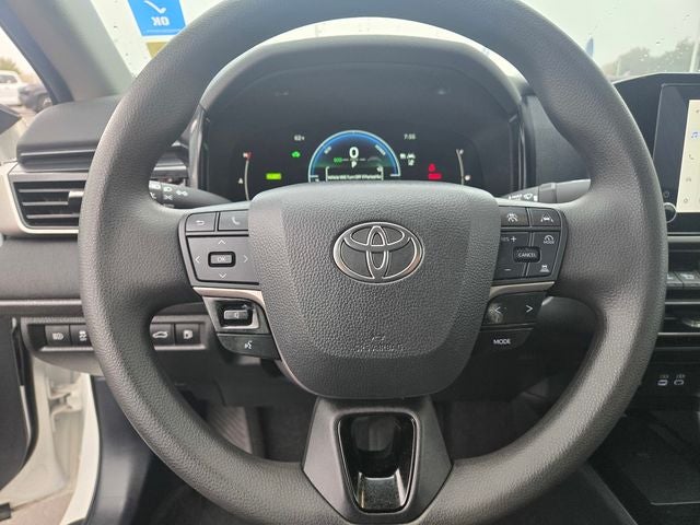 2025 Toyota Camry LE Sedan