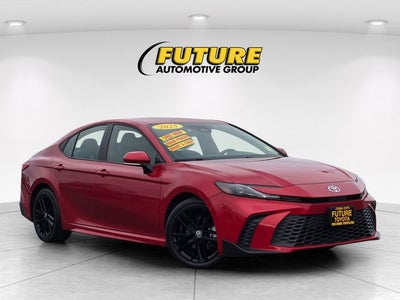 2025 Toyota Camry SE W/ SofTex Seating
