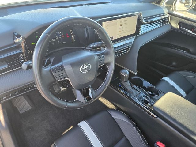 2025 Toyota Camry SE W/ Convenience Pkg. & Moonroof