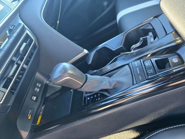2025 Toyota Camry SE W/ Convenience Pkg. & Moonroof