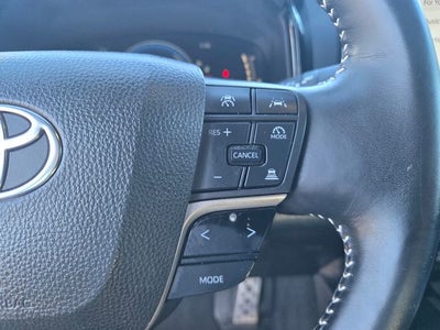 2025 Toyota Camry SE W/ Convenience Pkg. & Moonroof