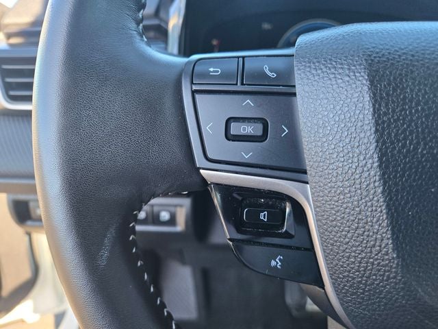 2025 Toyota Camry SE W/ Convenience Pkg. & Moonroof