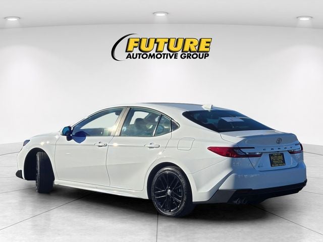 2025 Toyota Camry SE W/ Convenience Pkg. & Moonroof