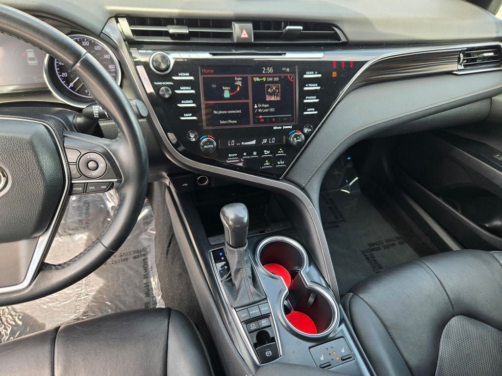 2020 Toyota Camry Hybrid XLE
