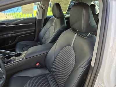 2024 Toyota Camry SE Sedan