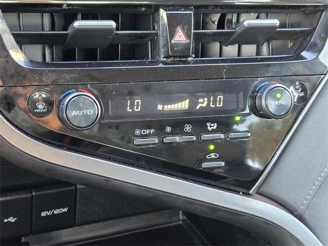 2024 Toyota Camry SE Sedan