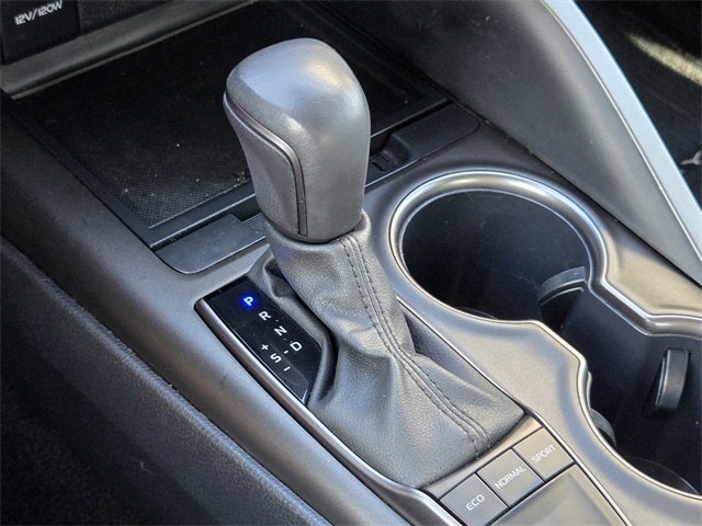 2024 Toyota Camry SE Sedan