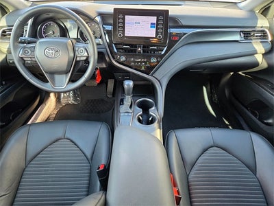 2024 Toyota Camry SE Sedan