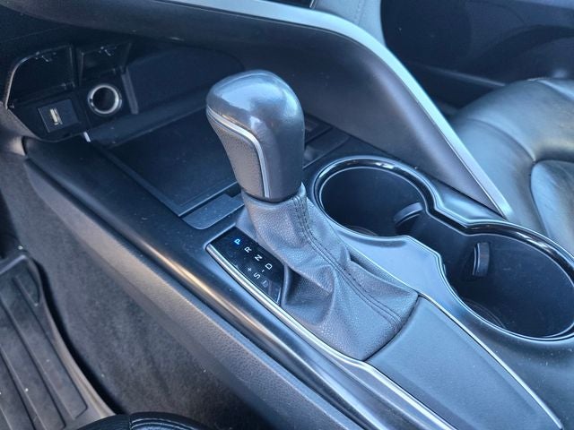 2020 Toyota Camry SE Nightshade Sedan