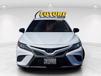 2020 Toyota Camry SE Nightshade Sedan