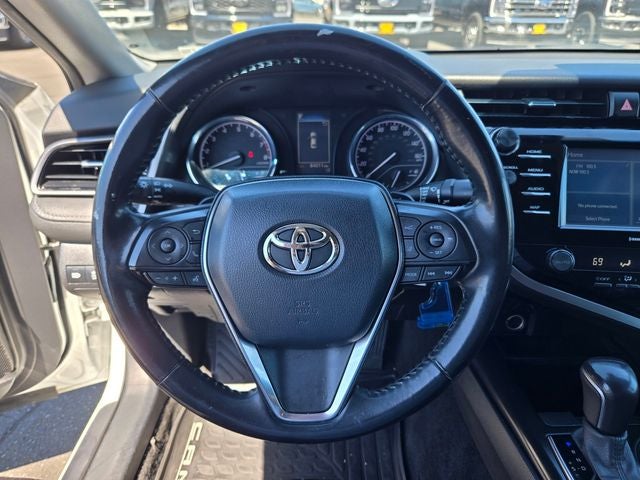 2020 Toyota Camry SE Nightshade Sedan