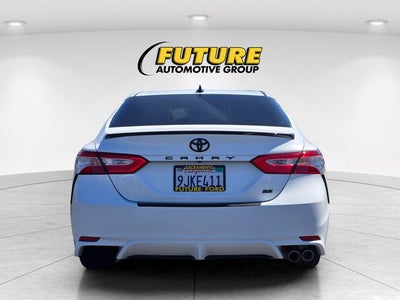 2020 Toyota Camry SE Nightshade Sedan