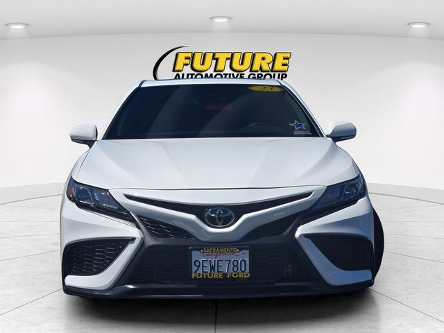 2023 Toyota Camry SE Sedan w/Moonroof