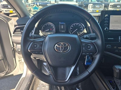 2023 Toyota Camry SE Sedan w/Moonroof