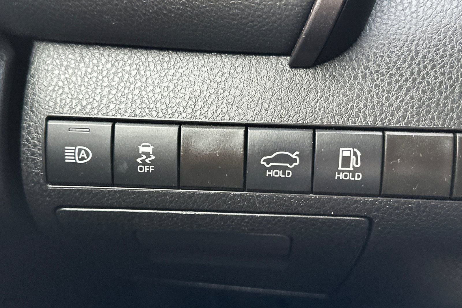 2023 Toyota Camry SE W/ SofTex Seating